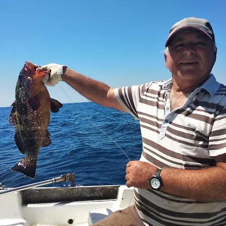 아파트 Emmanouil *