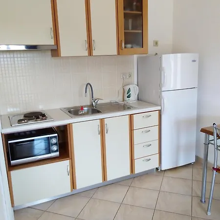 Emmanouil Apartment *